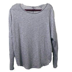 Green Envelope Women's Long-Sleeved Gray Top